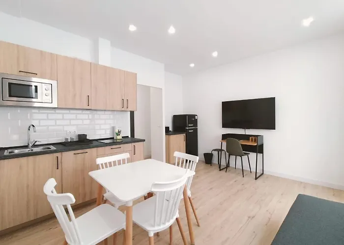 דירה La Brava By Gaiarooms